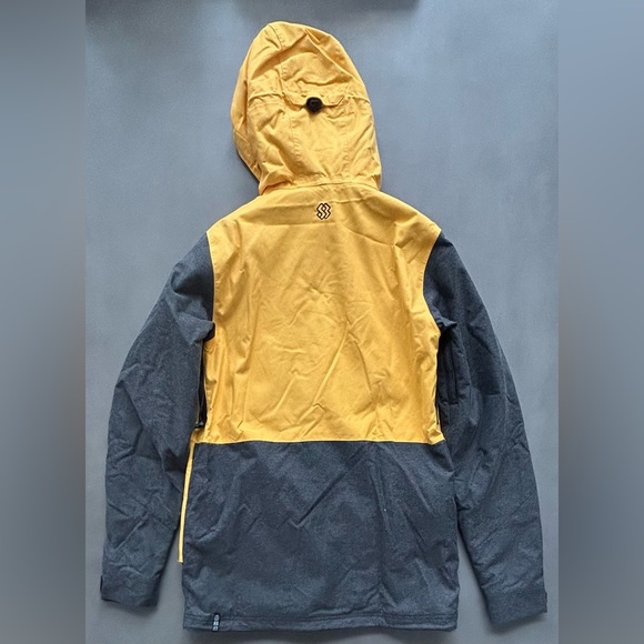 Special Blend Revolver Ski/Snowboarding Jacket - Picture 3 of 7